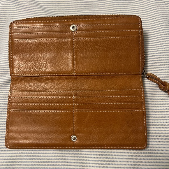 BANANA REPUBLIC leather wallet - Picture 4 of 4